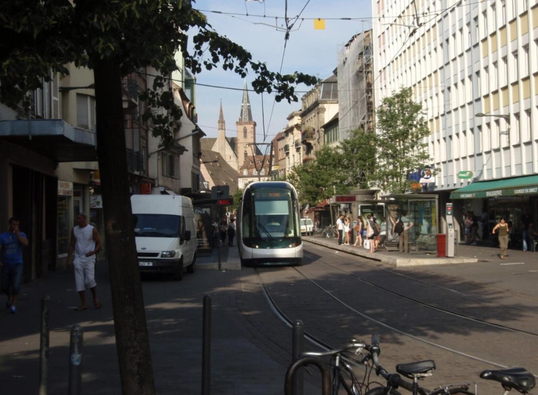 Appartement Gare Strasbourg Avec Parking Luaran gambar